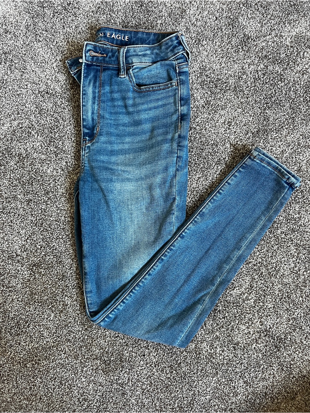 American Eagle Outfitters Women’s Medium Blue Skinny Jeans